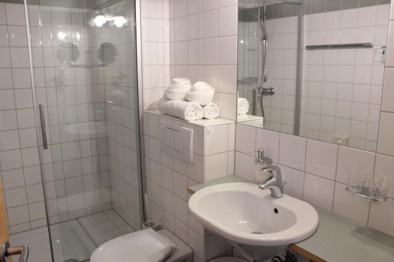 Wanderhotel Garni Cresta 施伦斯 外观 照片