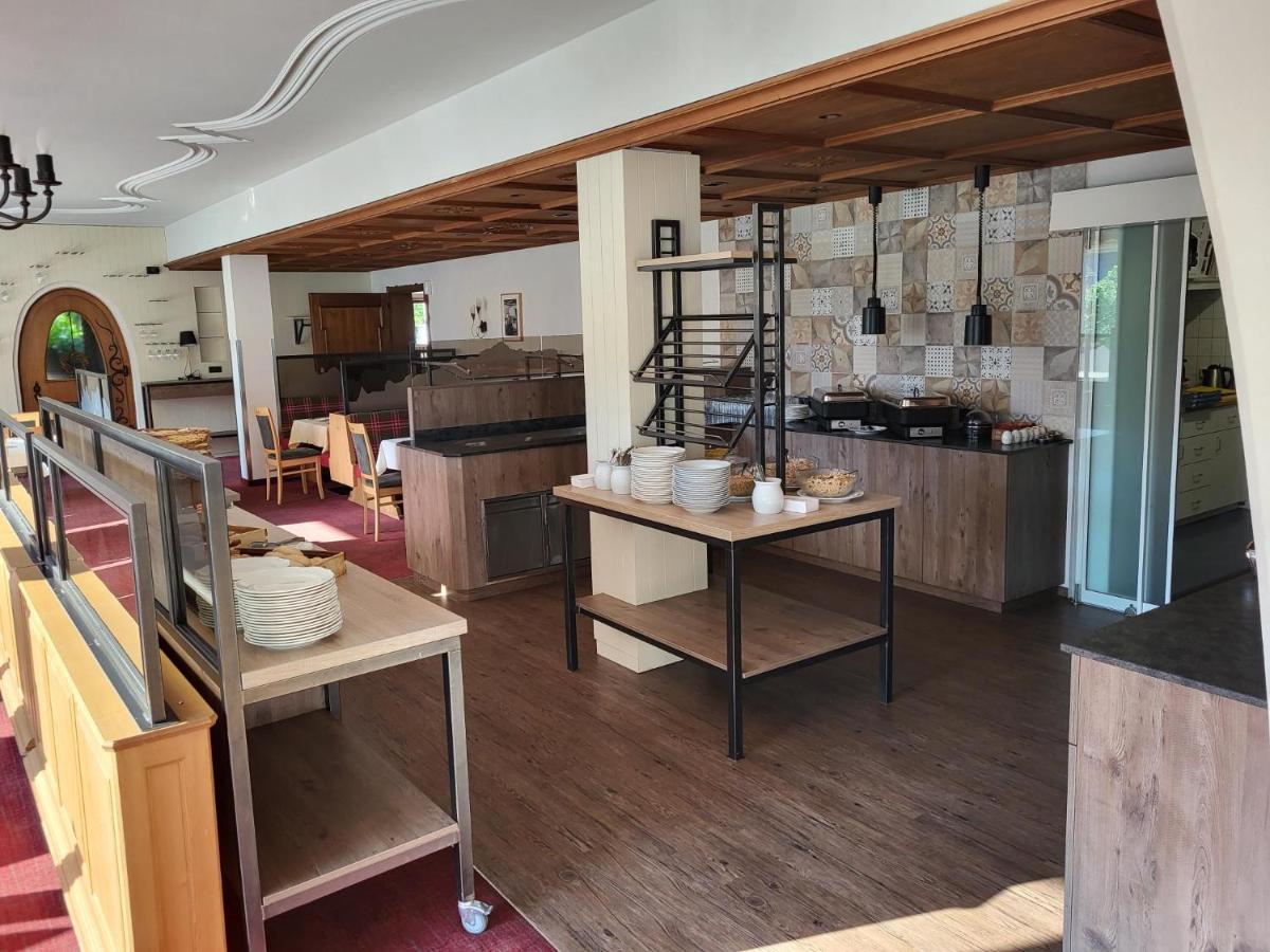 Wanderhotel Garni Cresta 施伦斯 外观 照片