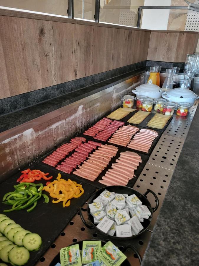Wanderhotel Garni Cresta 施伦斯 外观 照片